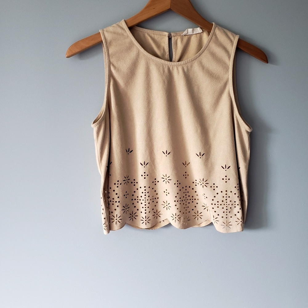 Altar'd State Scalloped Edge Eyelet Tank A30